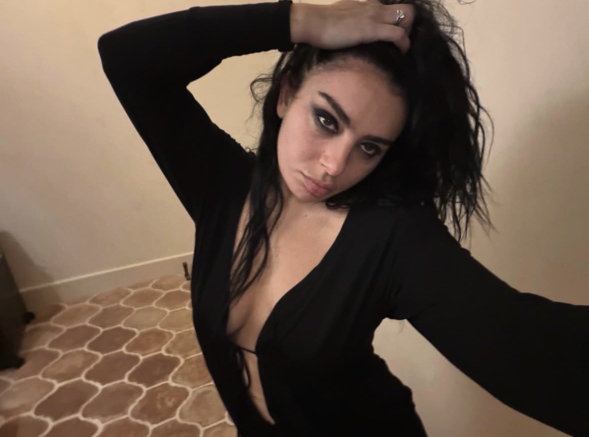 infocharlixcx tweet picture