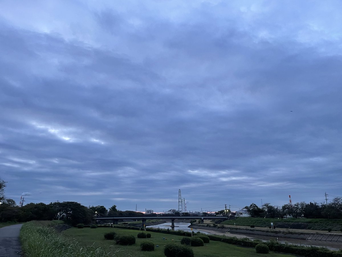 tZvhGR89OpOCmal's tweet photo. 早朝ウォーキング🚶‍♀️
気温21℃ https://t.co/dVtNNSmQq9