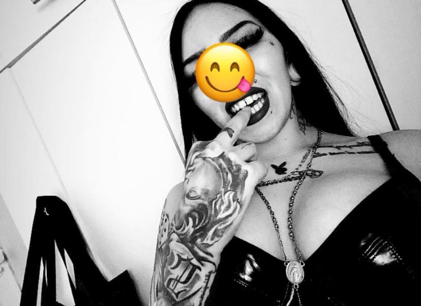 Michellee333_'s tweet photo. Unas antiguas 🫠 https://t.co/ehH0IjLLso