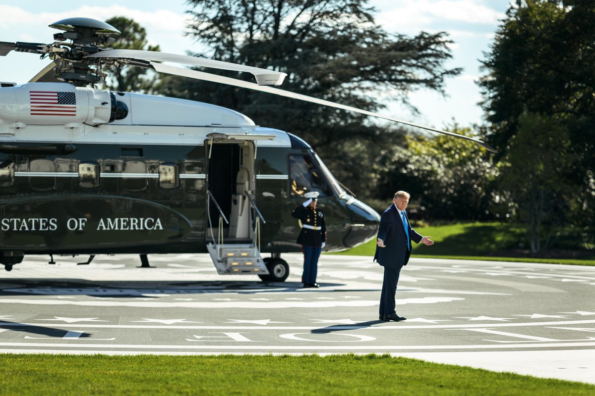 WhiteHouse's tweet photo. NEBRASKA BOUND ✈️ https://t.co/1wvn6VQFlO