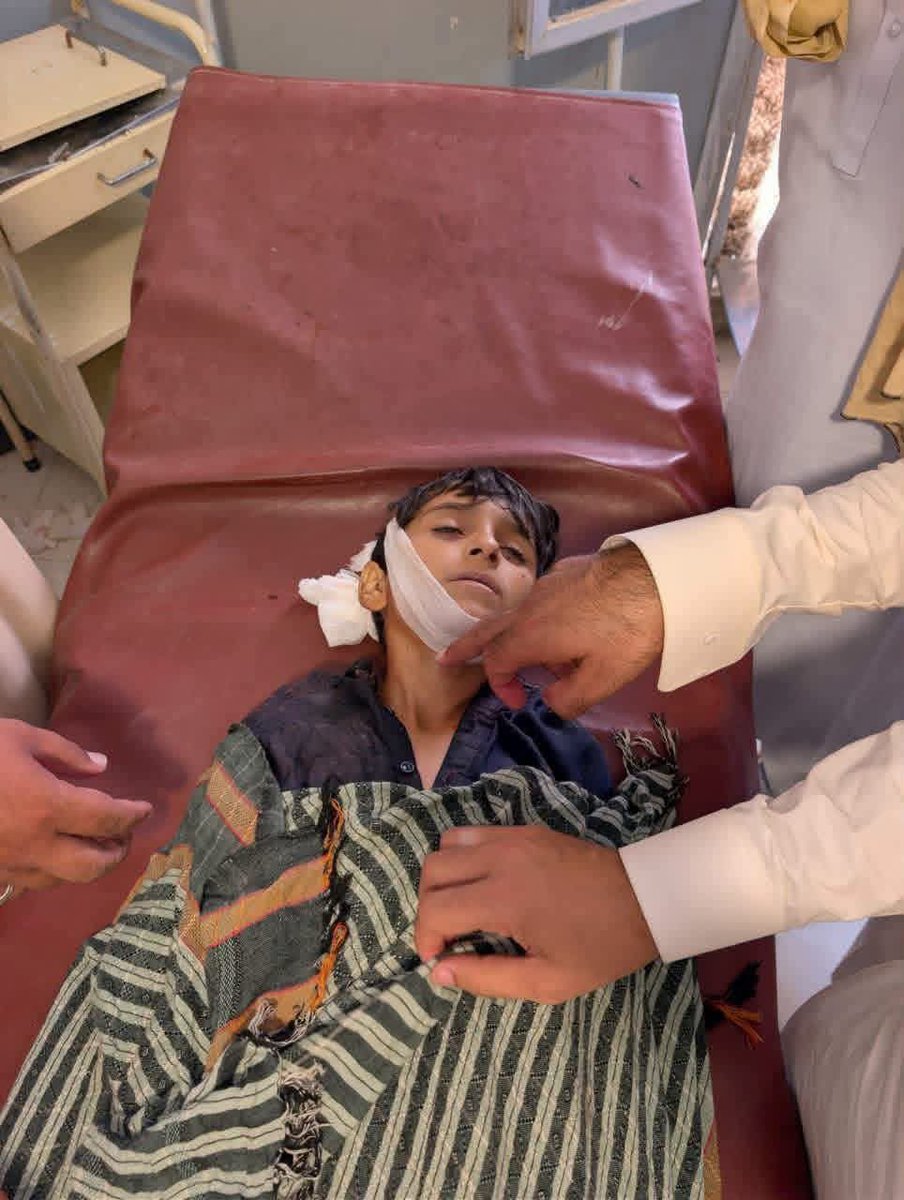 soldierspeaks's tweet photo. In Nauna village, in Mirali Tehsil, North Waziristan, Khyber Pakhtunkhwa, the Pakistani army dropped a bomb from a quadcopter drone, severely injuring eight innocent children.

The injured children have been shifted to Mirali Hospital for treatment. Various blood groups are urgently needed. An urgent appeal is made to all youth, especially volunteer blood donors, to reach Mirali Hospital immediately and help save these innocent children’s lives.

This is the Hard State of the psychopath Asim 'Yazid' Munir
