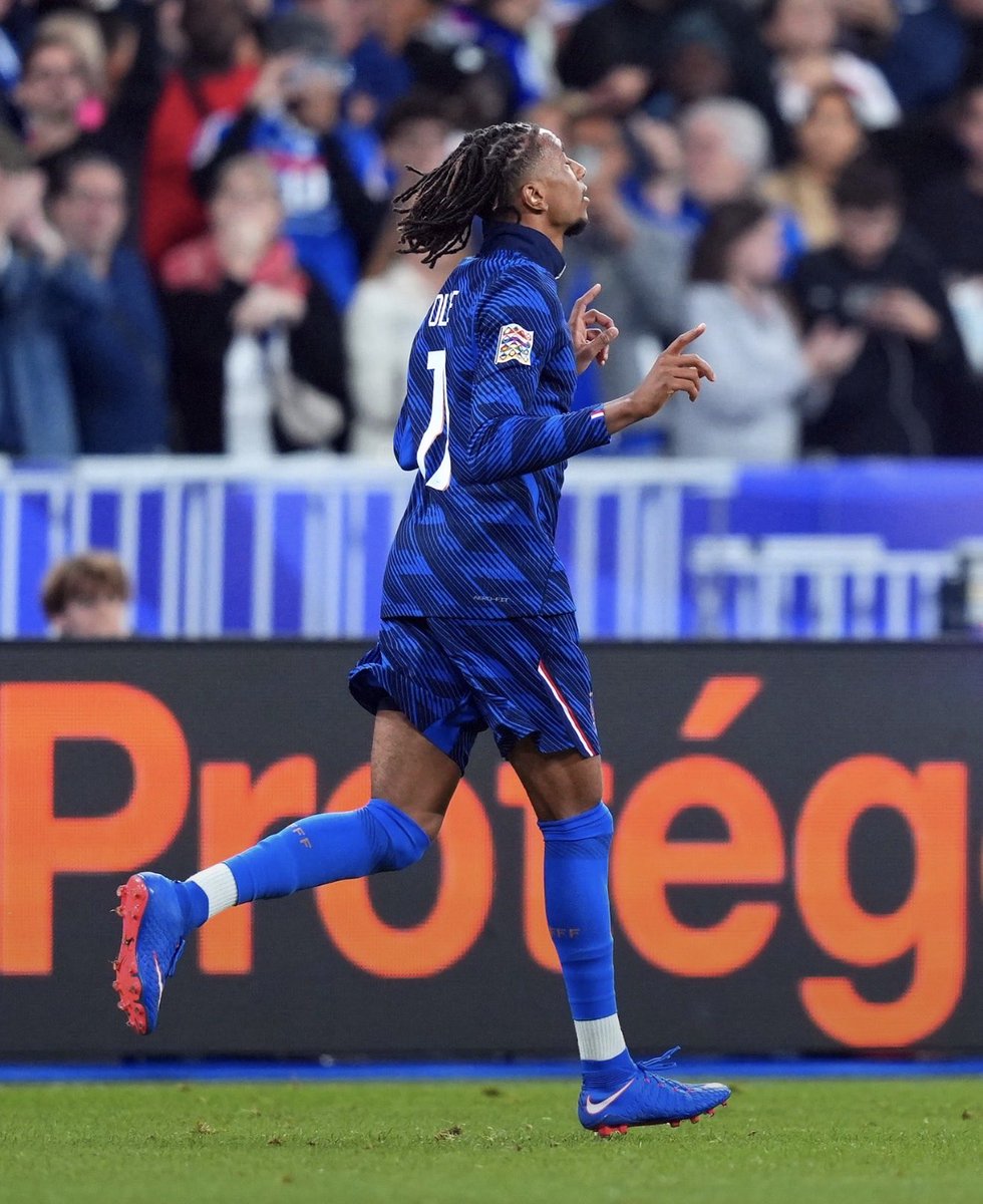 DylanMo43109394's tweet photo. Michael Olise made an immediate impact after entering on the hour, single-handedly turning the match around with a pair of goals and a helper. 
Introduced 60th minutes 🤯🔥 https://t.co/IfUxi8OLxz