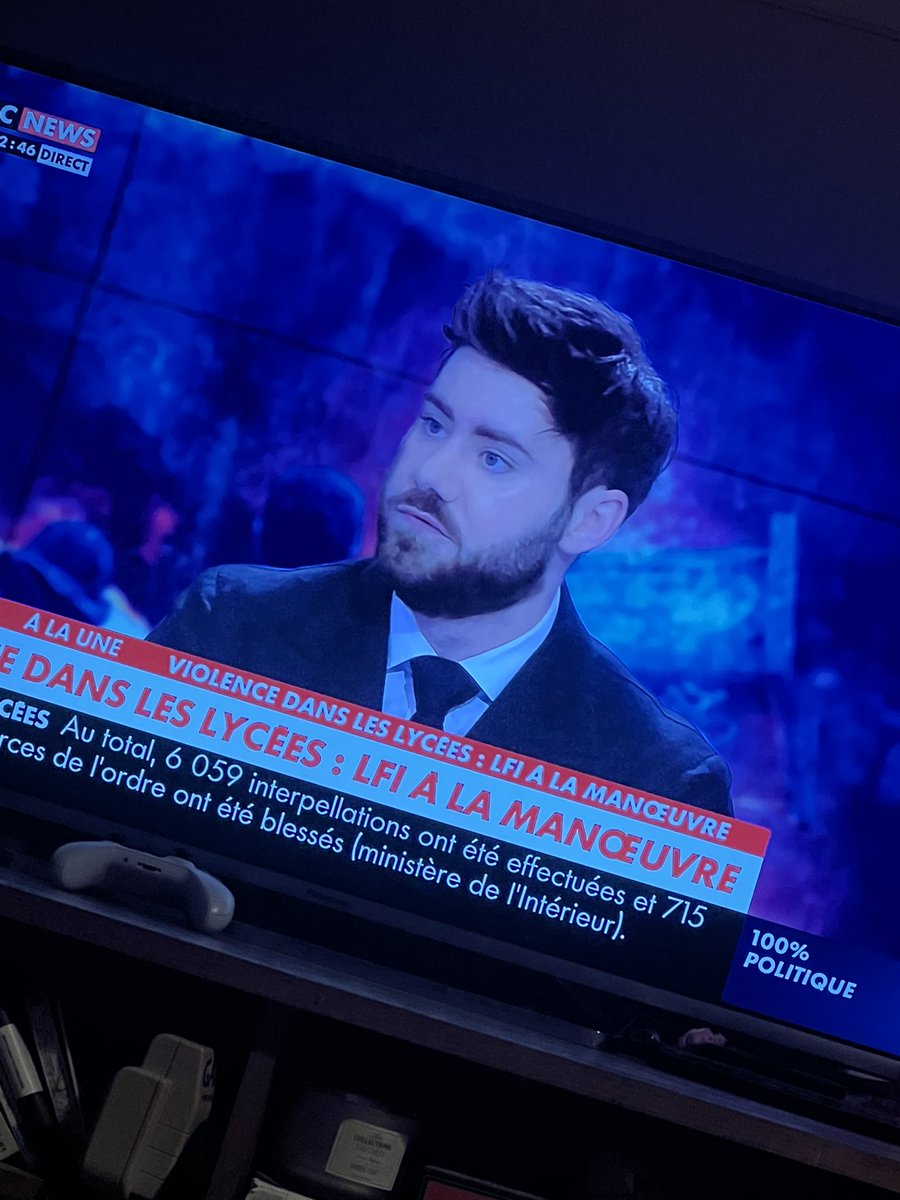 comeeemo's tweet photo. Je viens de passer 30 minutes devant cnews je suis complètement choqué allumez vos télés regardez de vos yeux ce qu’ils sont en train de faire à nos parents et grands parents j’ai envie de pleurer c’est une honte absolue https://t.co/z4PFFZhHqS