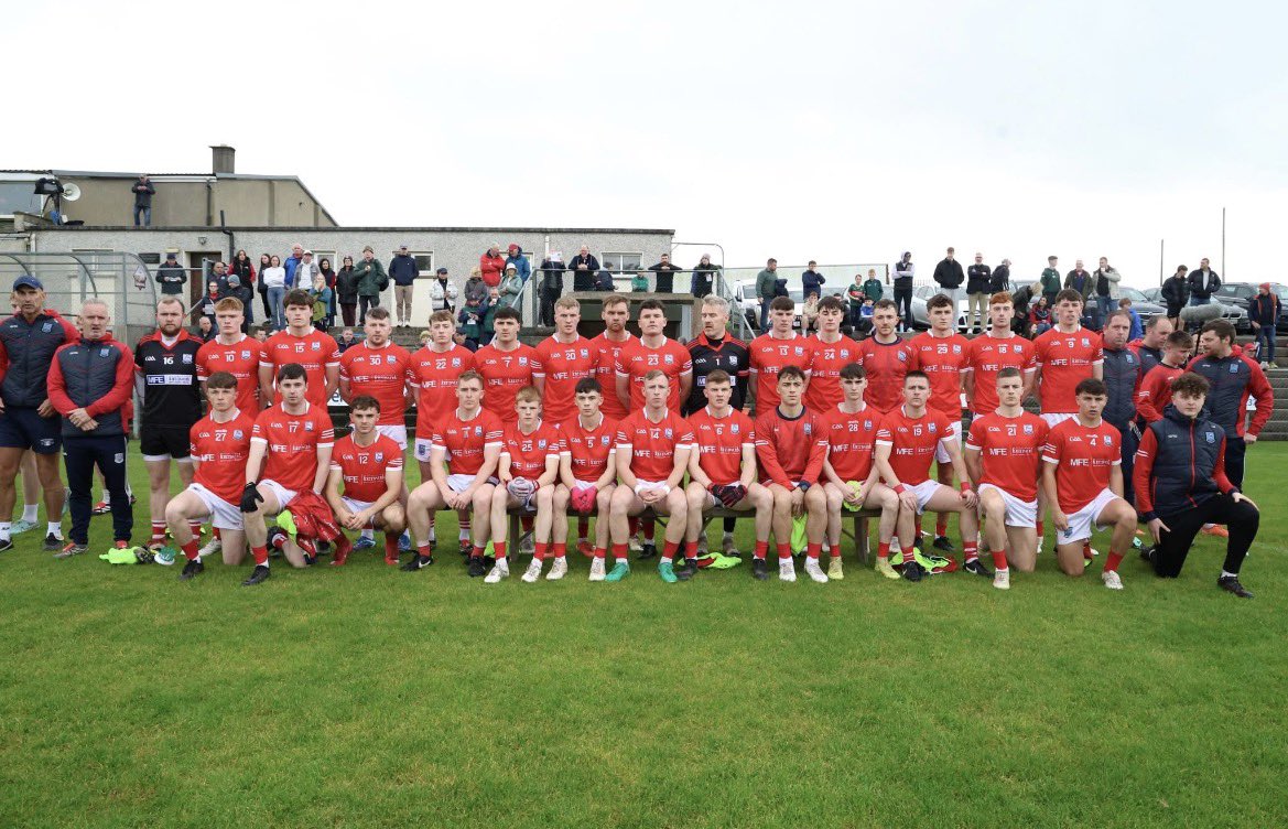 BelmulletGaa's tweet photo. What a season it has been for our Senior Men’s team 🔴⚪️

There were highs, challenges, big performances and plenty of unforgettable days along the way. Above all, this group showed tremendous commitment and pride in representing our club.

1/4 https://t.co/dWvpcqb8vi