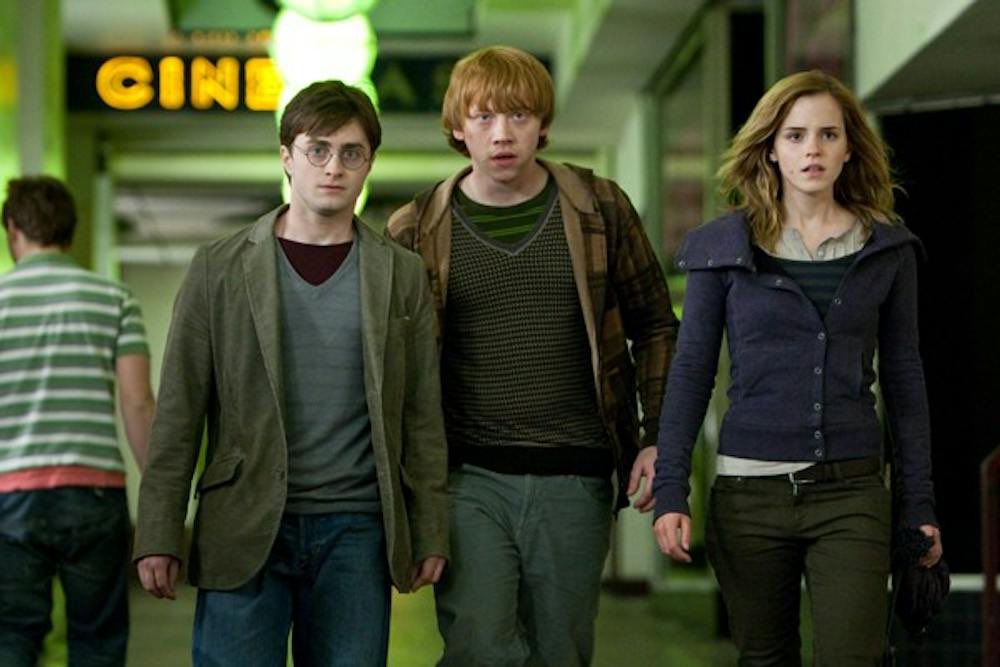 hayasaka_aryan's tweet photo. “Hermione I think you messed up the apparition spell, you took us to India or Pakistan”

“This is downtown London Ron”

“What?” https://t.co/W9yDhJyebO