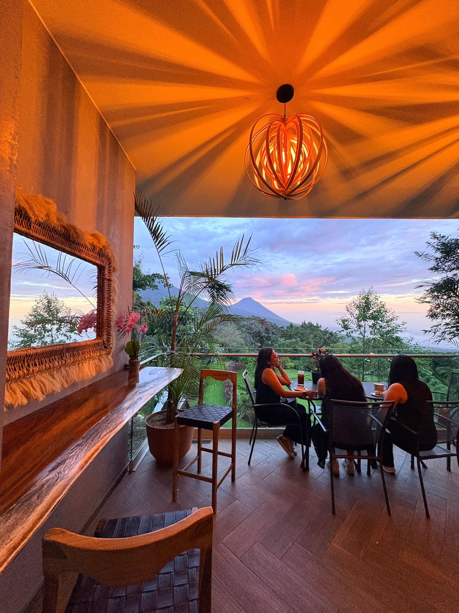 MURPHSLIFE's tweet photo. Casa conejo 🇸🇻❤️ https://t.co/0GkxYc7K0P