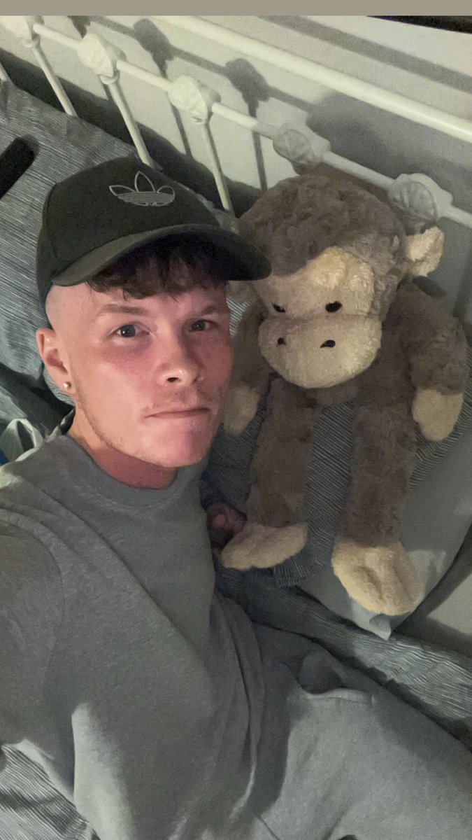 BBaxter2000's tweet photo. Chillin wi my guy 👊😎
Bored 🥱 anyone want to talk? 😈🔞
Text me now… private number below 👇 

https://t.co/TxQCdRca2Y https://t.co/edpw5rKDVt