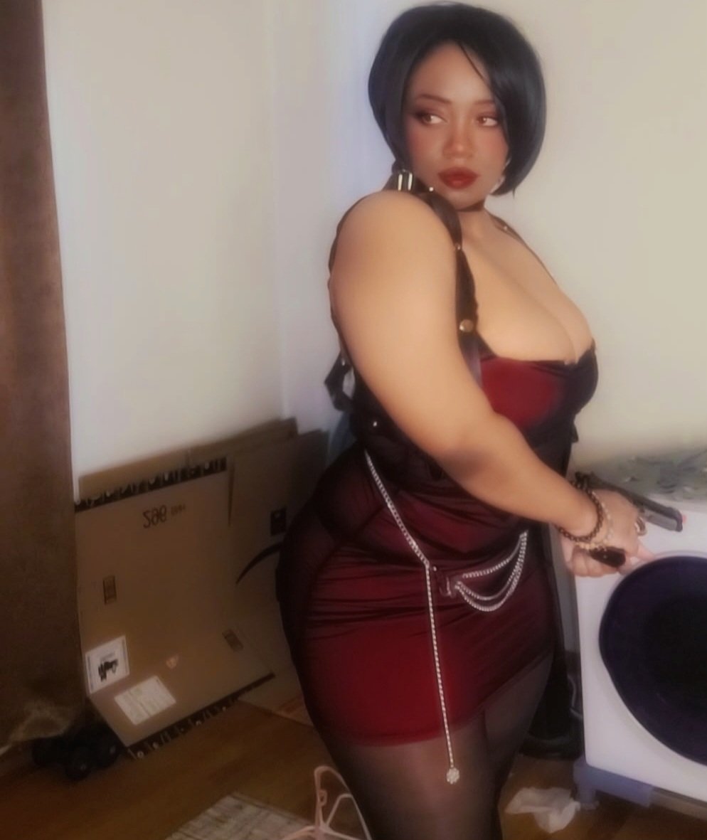 BiaY2k_'s tweet photo. Re2r Ada wong cosplay ,  that's right I'm double posting because I can ✨️♥️ https://t.co/klsmYM5qDL