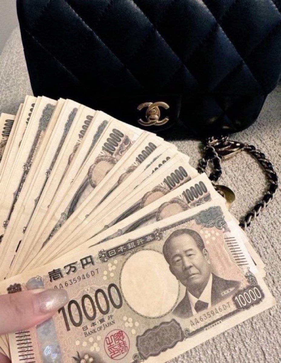 tuubvo's tweet photo. もし今日、500万円もらえたらみんなは何に使う？🤔

① 借金を返す
② 投資する
③ 人生をもっと良くするために使う https://t.co/HgBQ3NyaSW