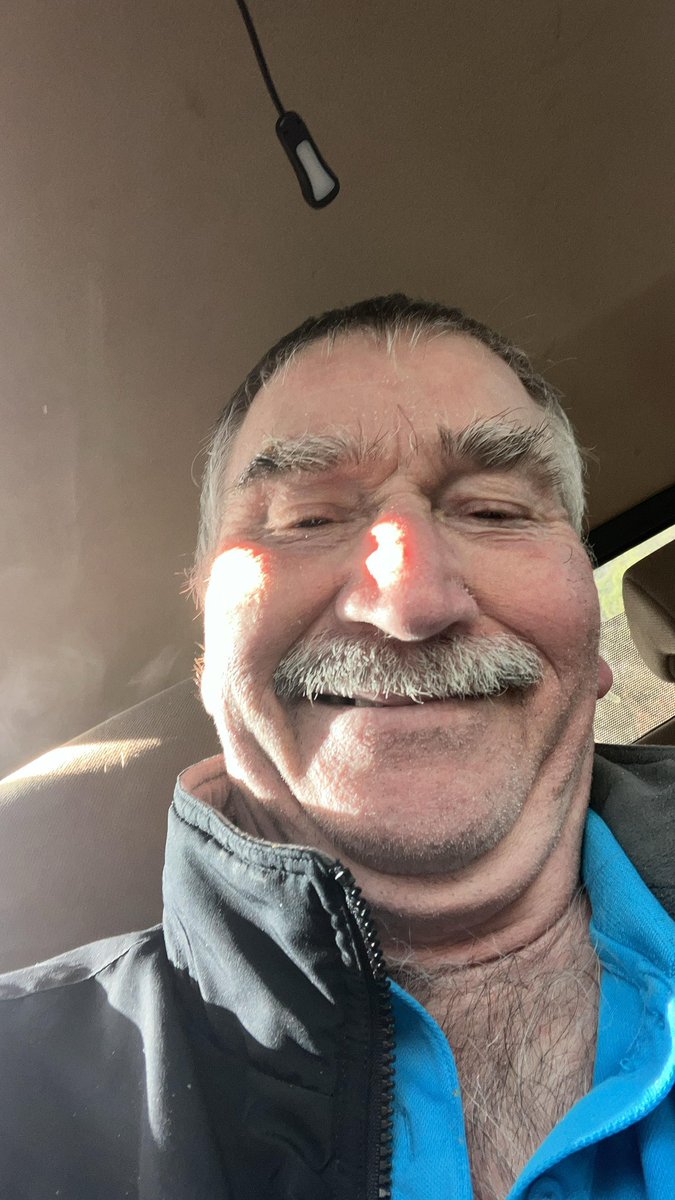 Hey48477793170's tweet photo. Any sweet pretty girl for daddy https://t.co/Up4QCOmkZK