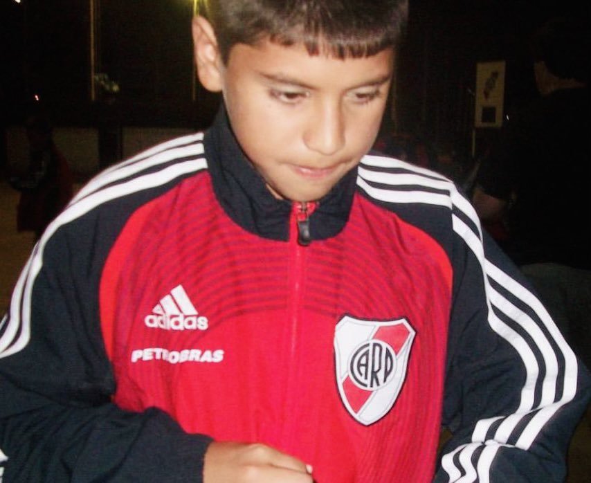 santtucarp's tweet photo. Hoy cumple años el próximo gran ídolo de este hermoso club.

Te esperamos acá, Pala. https://t.co/c0IzOeSePd