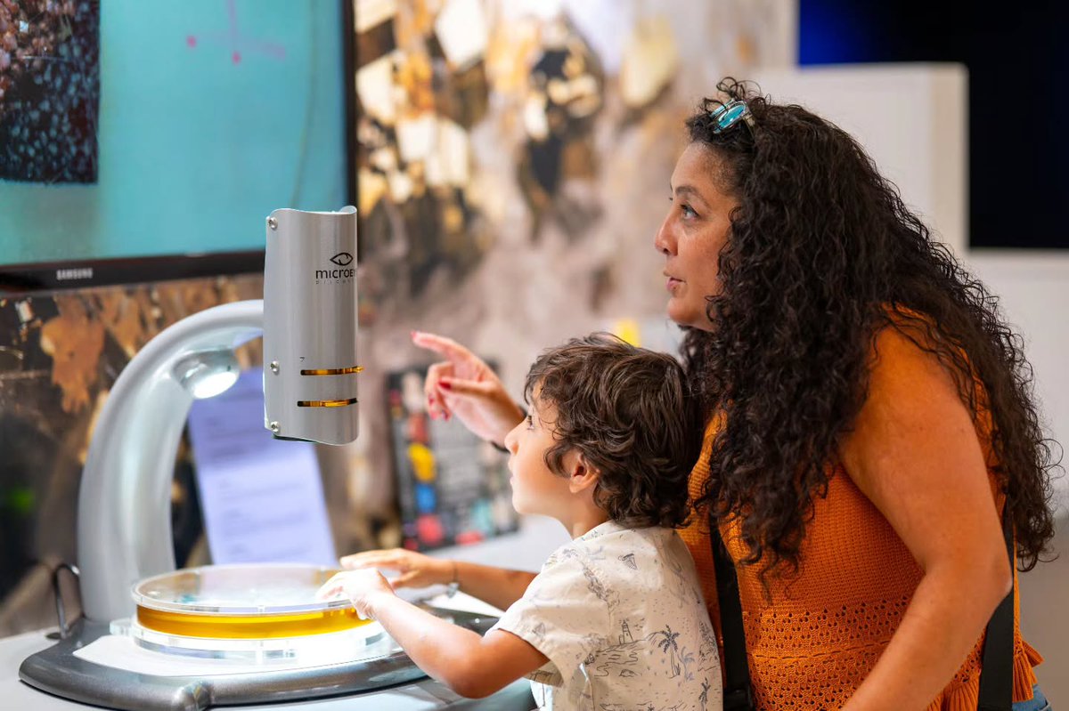 SBCounty's tweet photo. A look back at Beasts and Bones hosted by the County Museum last month. 🦴🦅
Attendees viewed fossils, wildlife and the prehistoric world.
📷: James Feeney
#prehistoric #fossils #wildlife #countymuseum https://t.co/UUtZIoHrRf