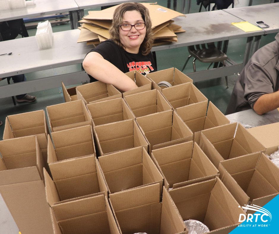 DRTCorg's tweet photo. From turnkey operations to specialized packaging and kit assembly, our Production Center team makes it happen.

If your business needs reliable subcontracting support, let’s talk!

🔗 https://t.co/x0A6yvNn2N https://t.co/83jZLYlB5F