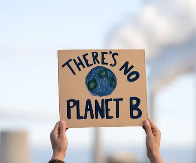 UNGeneva's tweet photo. There is NO Planet B. 𝗘𝗮𝗿𝘁𝗵 𝗶𝘀 𝘁𝗵𝗲 𝗼𝗻𝗹𝘆 𝗵𝗼𝗺𝗲 𝘄𝗲 𝗵𝗮𝘃𝗲.
On this #WorldHabitatDay and every day, let's take #ClimateAction to protect the planet 🌍 https://t.co/mHdSJAcS8D https://t.co/Z0zG6T1qDc