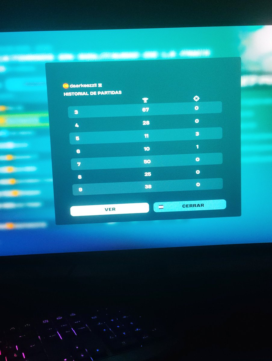 DAARKEEZ's tweet photo. D1 fncs solos , he llegado a 8 lates pero vamos q q palo Bro , menuda hotdrop , entro 17 mins antes d q termine y la gente no se estampa y pa colmo me grifean , pos gg , mañana free qual https://t.co/bxcXIDwx8G