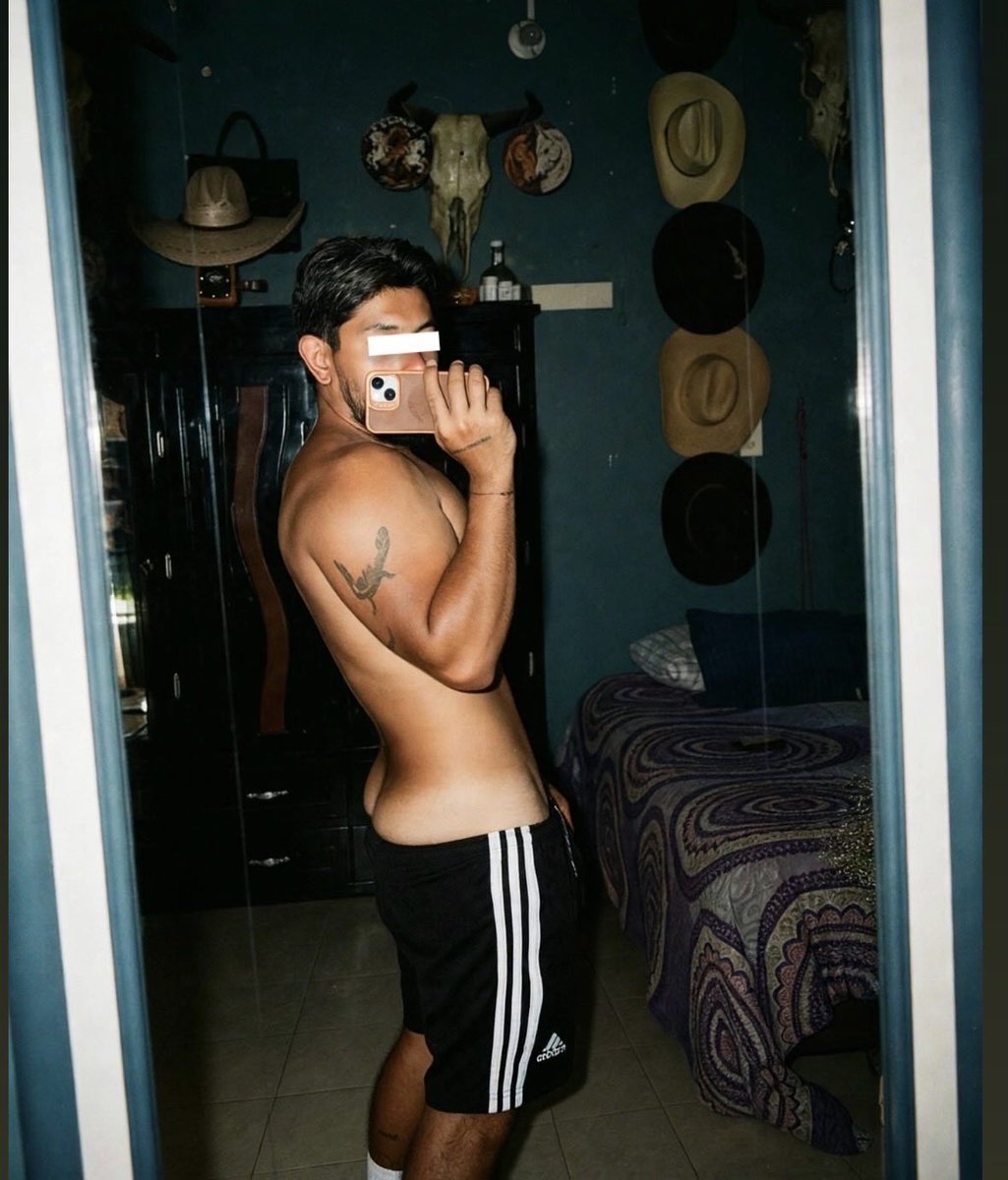Leinfrost's tweet photo. Vamos a portarnos mal 😈🍑 https://t.co/WMgMh3hXt7