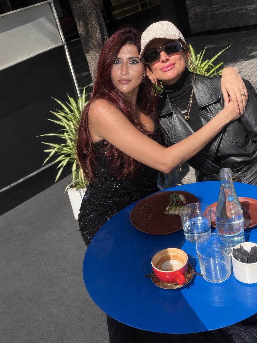 SolcitoFan1's tweet photo. Llegó Totii 
Ella ama a Su Solchus♥️🥺🫶
Soltiti♥️ https://t.co/EOlqlS2YMd