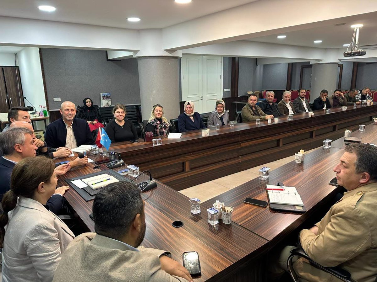 akkadin_bolu's tweet photo. AK Parti İl Başkanımız Sayın Suat Güner başkanlığında gerçekleştirilen İl Yönetim Kurulu Toplantımıza, İl Kadın Kolları Başkanımız Sayın Ayşe Bozacı katılım sağladı. ✨

#AKPartiBolu #akkadınbolu https://t.co/O9Pd9GrOS6