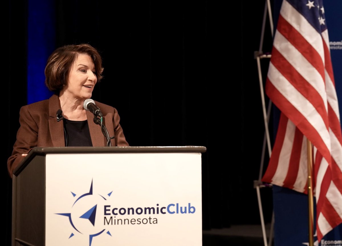 amyklobuchar's tweet photo. Thank you to the Economic Club of Minnesota for hosting me today to discuss a growth agenda for our state. Minnesota is a state of innovators and we need a government that matches Minnesotans’ drive and ambition. That’s the growth agenda I’ll deliver as Governor. Faster. Better. Bring in and expand businesses and good paying jobs.