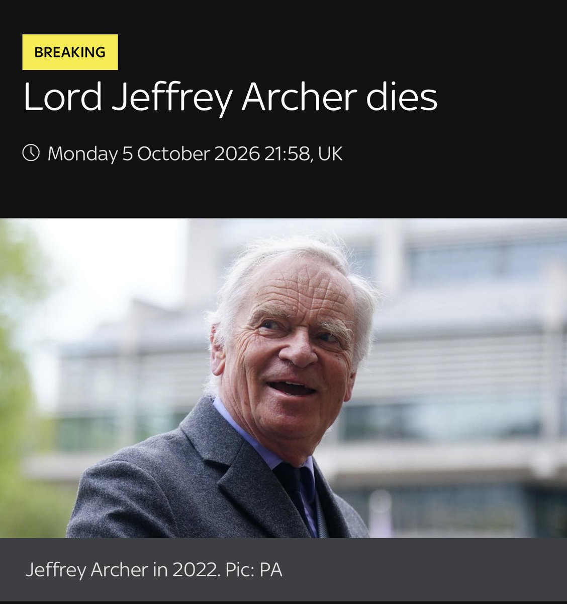 ChandranShamini's tweet photo. @Jeffrey_Archer RIP my fav master story teller. Thank you for all your brilliant book #jeffreyarcher https://t.co/bUr0MXblgz