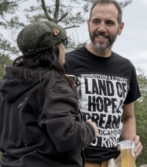 smc429's tweet photo. Outraged by the shirt on the left, but silent about the one worn by the pardoned Jan. 6er on the right?
Well, that says everything, doesn't it? https://t.co/CrLJ6j04dy
