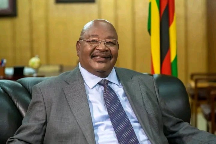 killerzivhu1's tweet photo. My company lost $1.5 million dollars to this man and his bank. He then offered me a $1.5 million bond, which later turned out to be equivalent to $150 dollars, He also demanded that I be fired from ZANU-PF, kudenga kuna Mwari,  ndinomuka pakati peusiku ndichichema dzimwe nguva https://t.co/R9i6KwOUZz