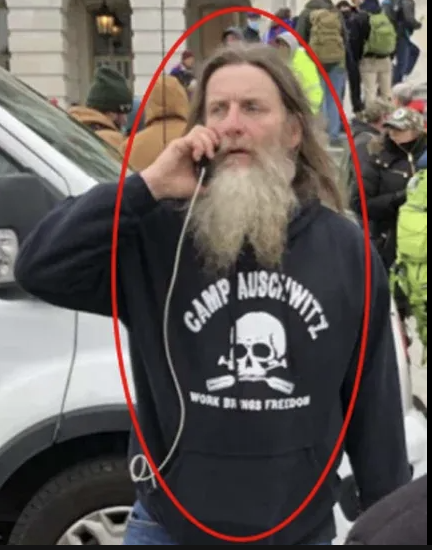 smc429's tweet photo. Outraged by the shirt on the left, but silent about the one worn by the pardoned Jan. 6er on the right?
Well, that says everything, doesn't it? https://t.co/CrLJ6j04dy