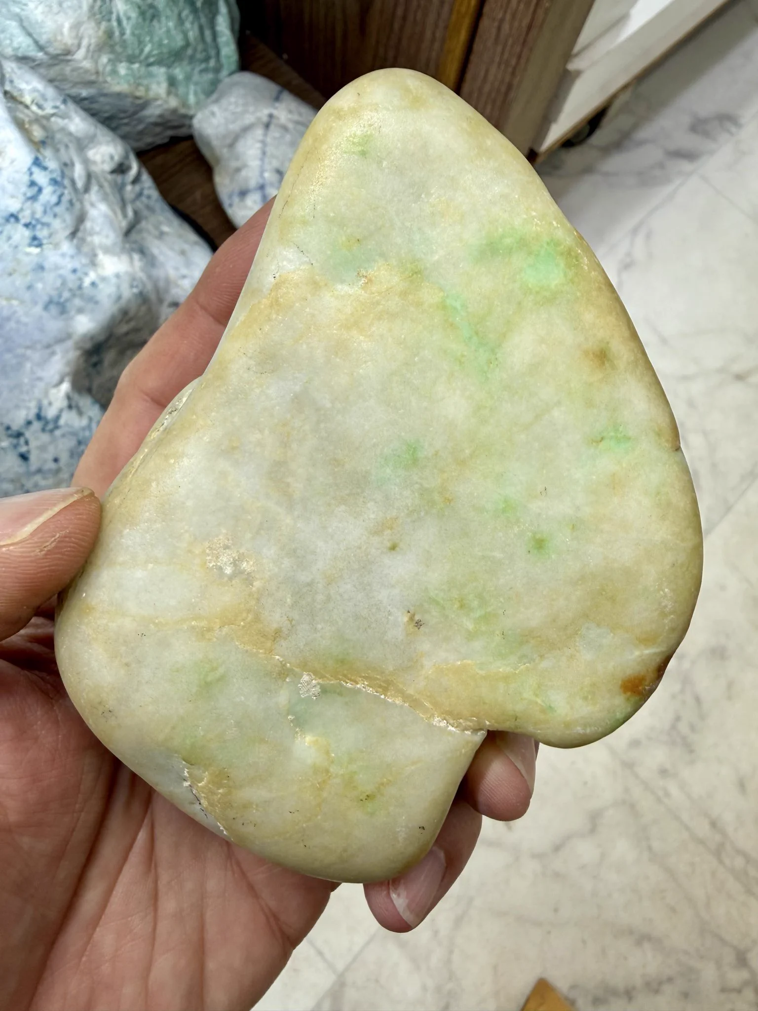 レア・糸魚川翡翠・海中黄色 ㊗️みどり店🎊東京ミネラルショー出店します‼️🎉【翡翠販売】糸魚川