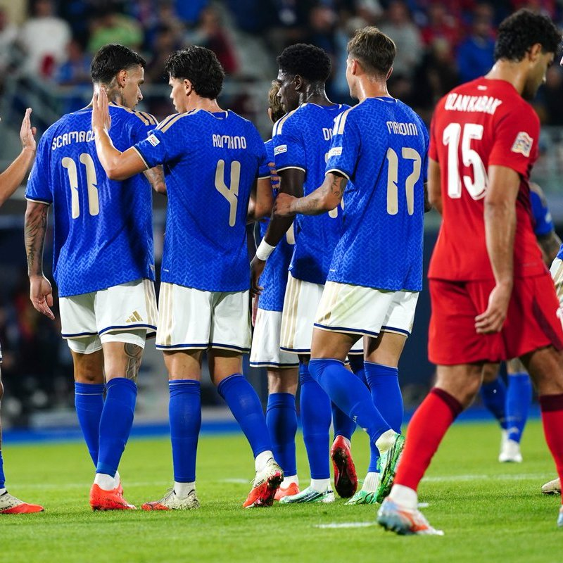 bpthaber's tweet photo. Montella: “Şut şansı vermeden gol yedik, enteresan! İtalya’dan daha fazla maçın içindeydik.” https://t.co/5XJ09mPWYS
