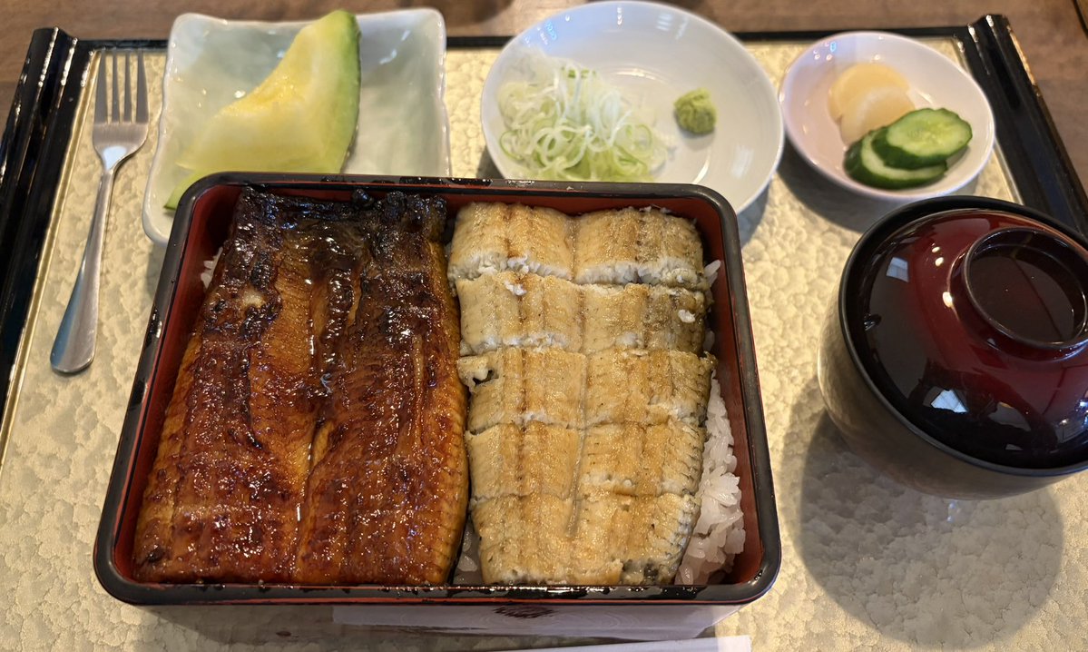 Goodrelifead's tweet photo. 大事なクライアントから税理士を紹介して欲しいと依頼があり信用出来る先生を連れて浜松市まで。即その場で顧問契約になり嬉しい限り！もしダメなら申し訳ないので私が好きな鰻屋を予約しておいたのでお祝いランチ。先生の証券口座の担当にもして貰えてありがたい😭🙏 https://t.co/mG5y34yfn0