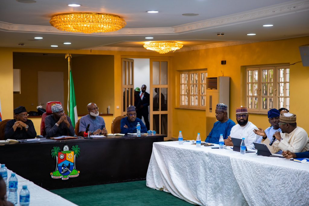 abbaaliyu_'s tweet photo. For many households and businesses, an interruption in electricity is an interruption to work, income and daily life. That is why I value conversations that bring the right people together and quickly lead to a clear plan of action.

I joined the Honourable Minister of Power, Chief Joseph Tegbe, in a meeting with His Excellency, Governor Babajide Sanwo Olu, the Deputy Governor, Dr. Obafemi Hamzat, and the Lagos State leadership at Lagos House, Marina. We discussed how the Federal Government and Lagos State can work together to improve the reliability of electricity supply across the Lagos corridor.

Lagos will serve as the first pilot for the 24/7 Energy Zones initiative approved by President Bola Ahmed Tinubu @officialABAT . What we learn and deliver here will help guide the approach in the Abuja, Kaduna and Kano corridor and the Enugu and Port Harcourt corridor. For me, this is a practical expression of the Renewed Hope Agenda, bringing institutions together around a challenge that affects people and businesses every day.

I am particularly encouraged that the conversation has already moved into an implementation structure. A Joint Technical Committee has been established to drive the work and report to a Steering Committee chaired by Governor Sanwo Olu and co chaired by the Honourable Minister. This gives the participating institutions a shared responsibility to follow through on the decisions made.

I thank the Governor and Deputy Governor for receiving us, and the Honourable Minister for his leadership. I am grateful to be part of a conversation that is turning into coordinated action. 

The work ahead is significant, but so is the opportunity to deliver more dependable electricity for the people and businesses that rely on it.

#RenewedHopeAgenda #EnergyAccess #ReliablePower #LagosState #PoweringNigeria #Partnerships #abbaaliyu