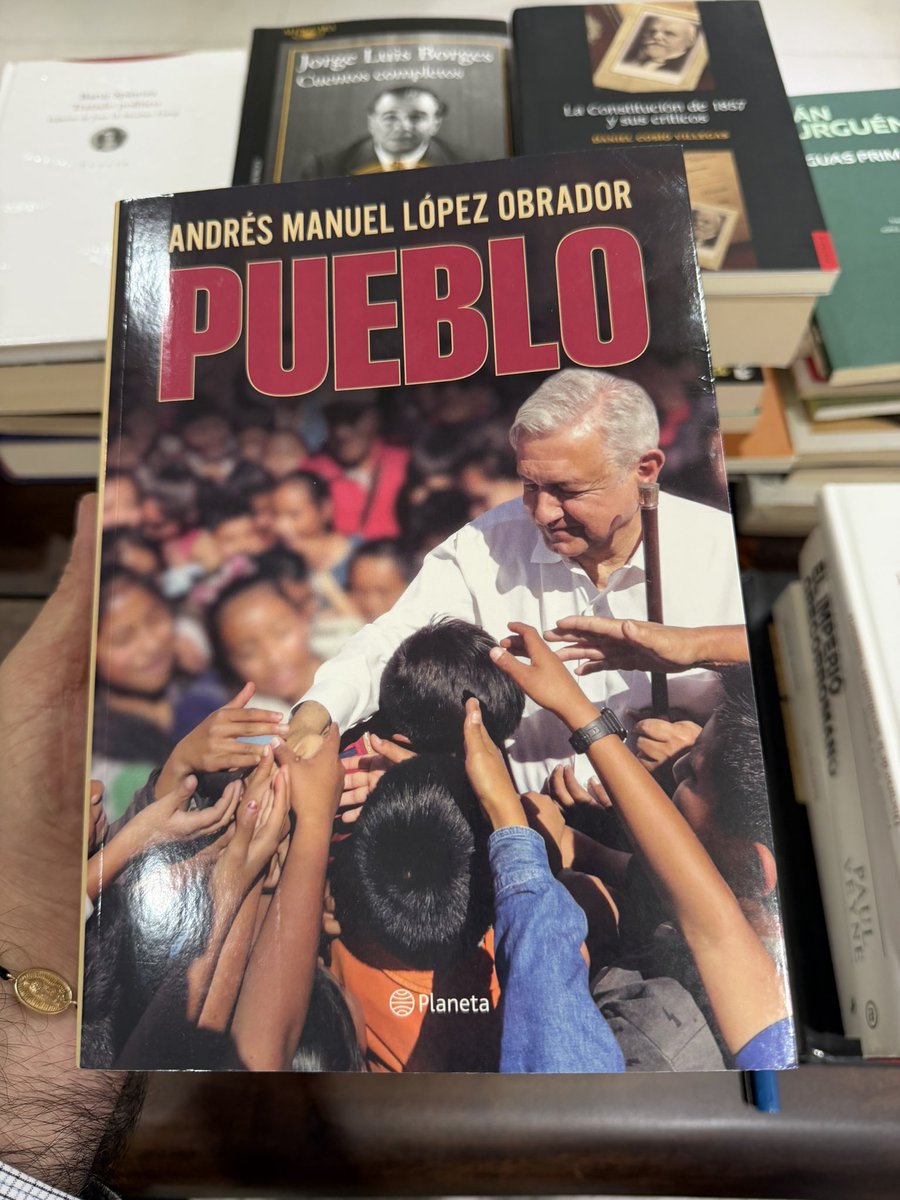 InzunzaCazarez's tweet photo. Grande. https://t.co/MDvLIgRBCU