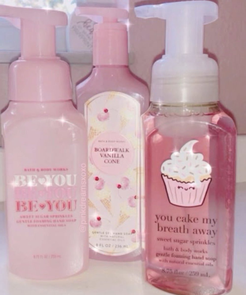 MariMaridouble's tweet photo. ✿ (´･ㅅ･`) ✿ https://t.co/v7w00h4ArY