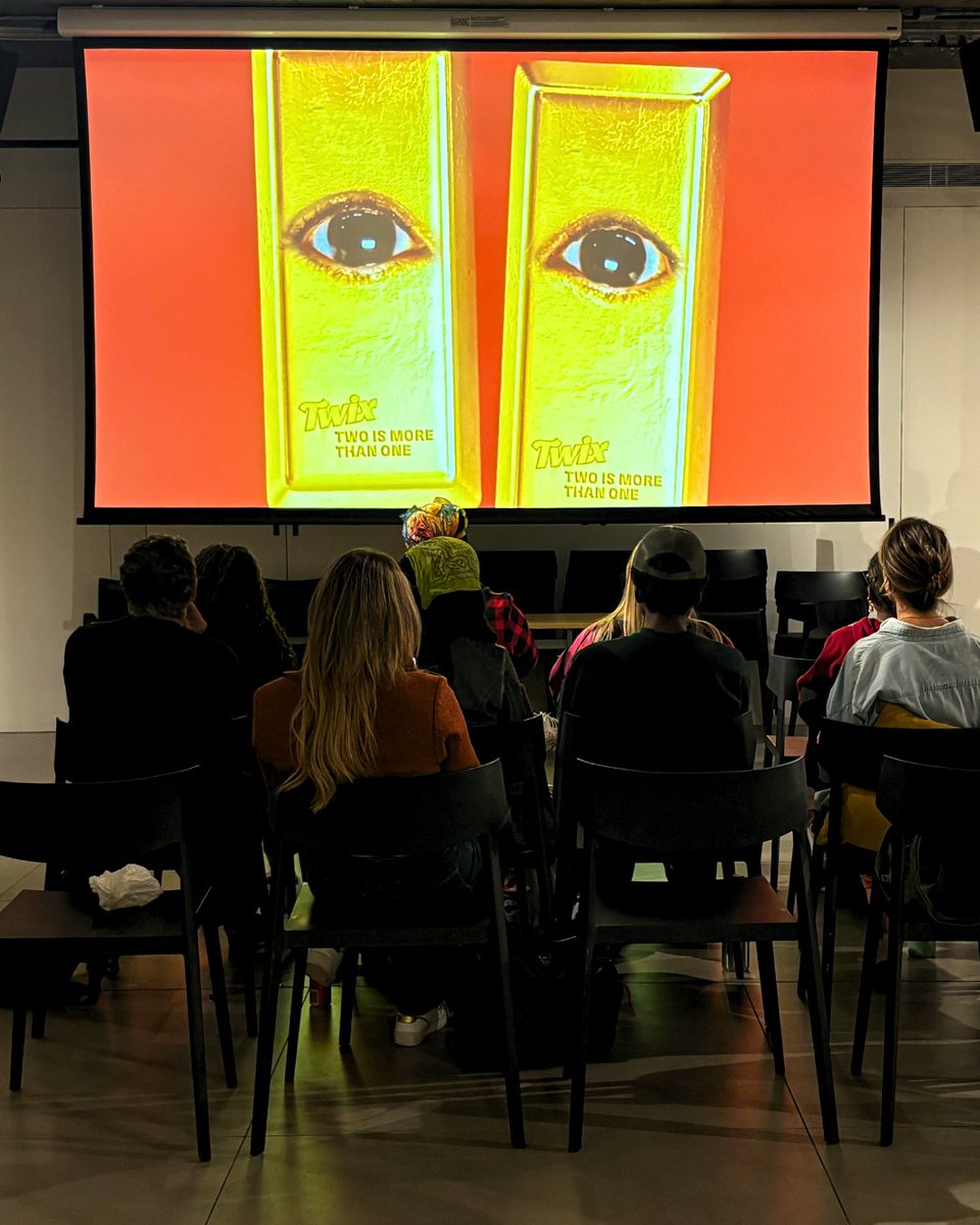 dandad's tweet photo. The brief is in. 👀 

Our London Shifters have got their hands on one of this year’s challenges, with @twix on board. Now it’s time for ideation, planning, mentoring and more. 

The brief’s unlocked and the hard work has begun. 

More #ShiftLondon: https://t.co/lcfBfO7Wd4 https://t.co/j83r8JNvMM