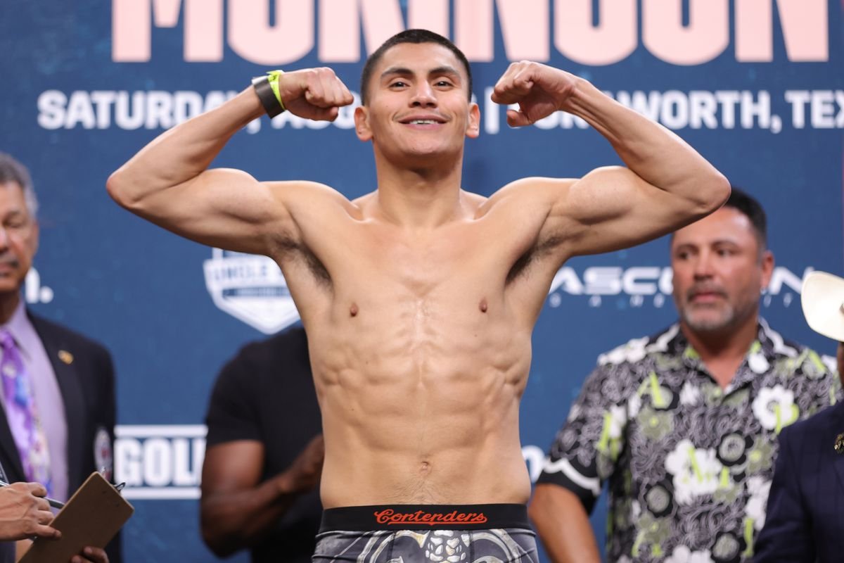 EverythingBoxi2's tweet photo. 🚨 VERGIL-THURMAN BEING FINALIZED

✅ Oscar De La Hoya: "There's been rumors about Keith Thurman. We're finalizing that deal there and hopefully we can have him on the Benavidez card in December, which will be great on DAZN. I believe in Arizona."

(@uncrownedcombat's "The Ariel Helwani Show")