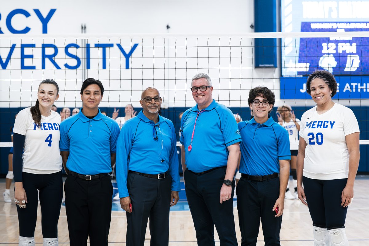 MercyMavericks's tweet photo. ๐ Prior to yesterdayโs match against Daemen, Womenโs Volleyball took part in the D2CCA and D2 ADA Officialsโ Appreciation Week!
Thank you to all of the officials for their hard work and dedication to collegiate athletics! ๐๐
#RollMavs https://t.co/7k83PgZcC5