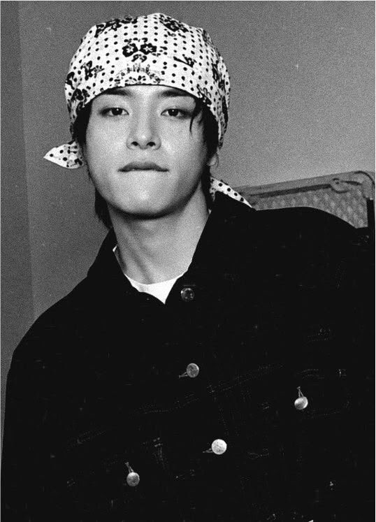 fixonikeu's tweet photo. i think about him and that bandana way too much https://t.co/7mebSJRIzH