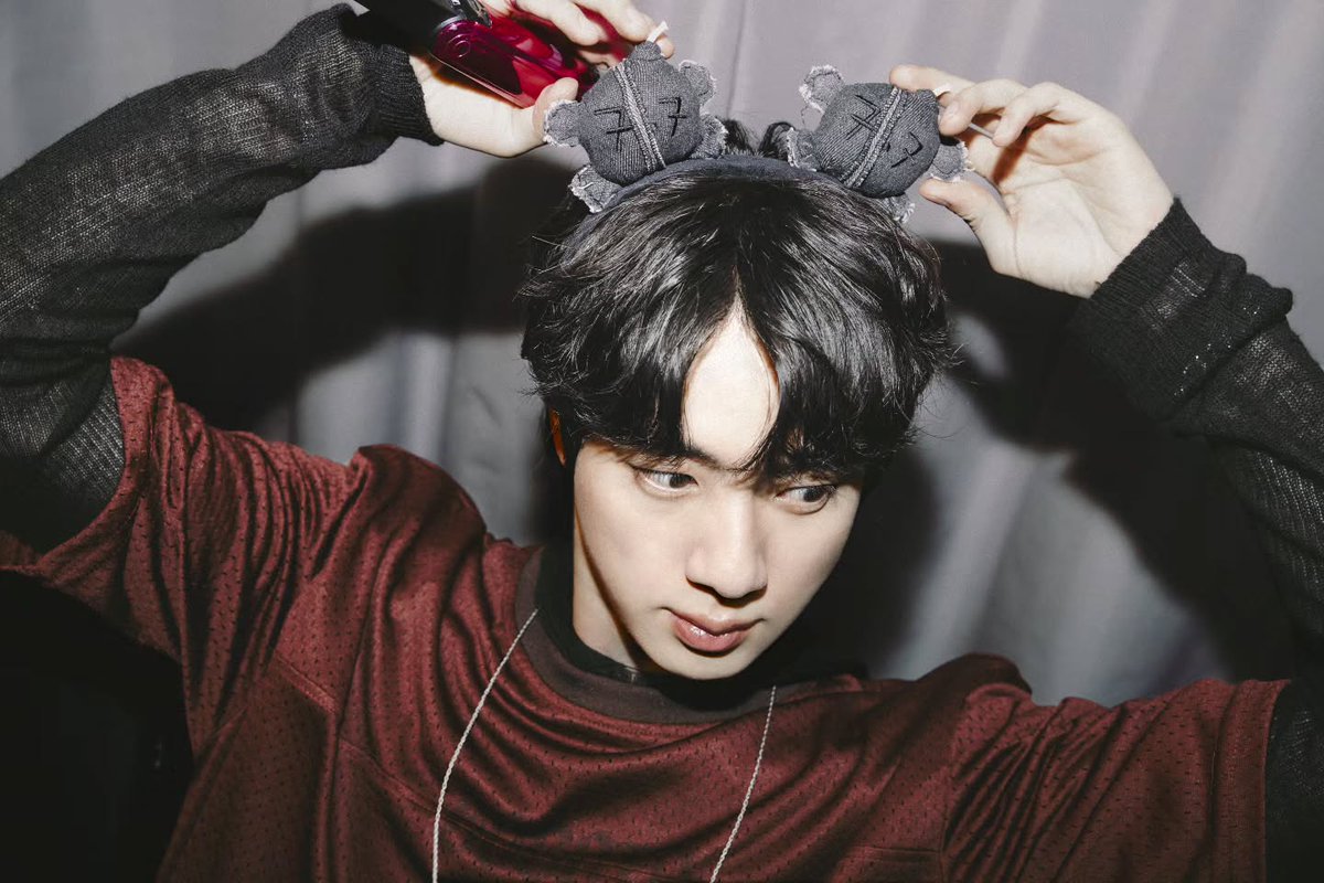 carp_marisol's tweet photo. @BTS_twt #BTS #방탄소년단
#JIN #Seokjin #진 #WWH
#BTS_WORLDTOUR_ARİRANG
#JIMIN 🐥
Seokjin on IG! Hobi 😂🥰😍💘
I vote for #ARIASBTS at the 2026 ARIA Music Awards
#SWIM(https://t.co/mKLCsQ2VBC)
#ARIRANG(https://t.co/KiwzvpDFpk) https://t.co/kNDRCSrYfV