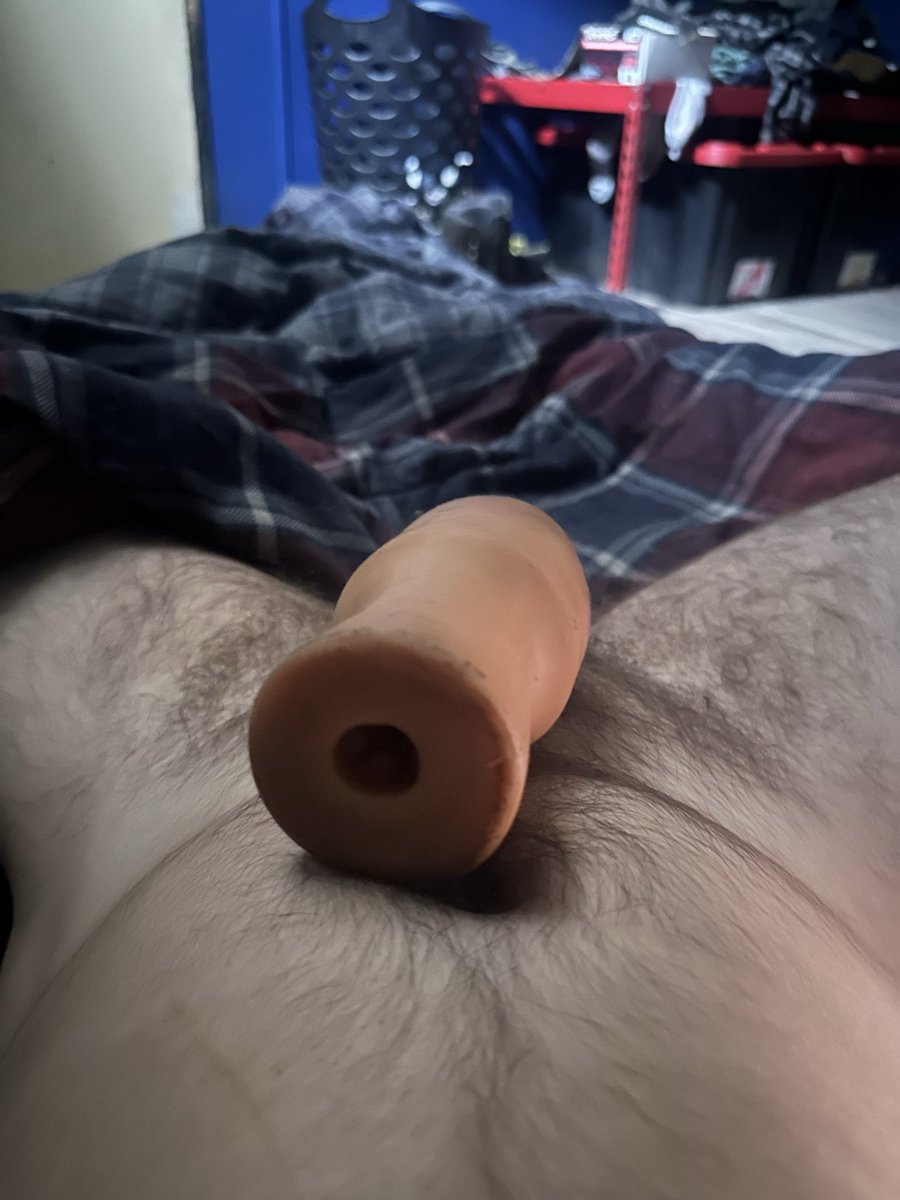 garthkerr1995's tweet photo. This toy works very well but I can already feel some thin spots like my cocks going to bust out of it 😬🤣 #adulttoys #rockhard https://t.co/BRWManADvi