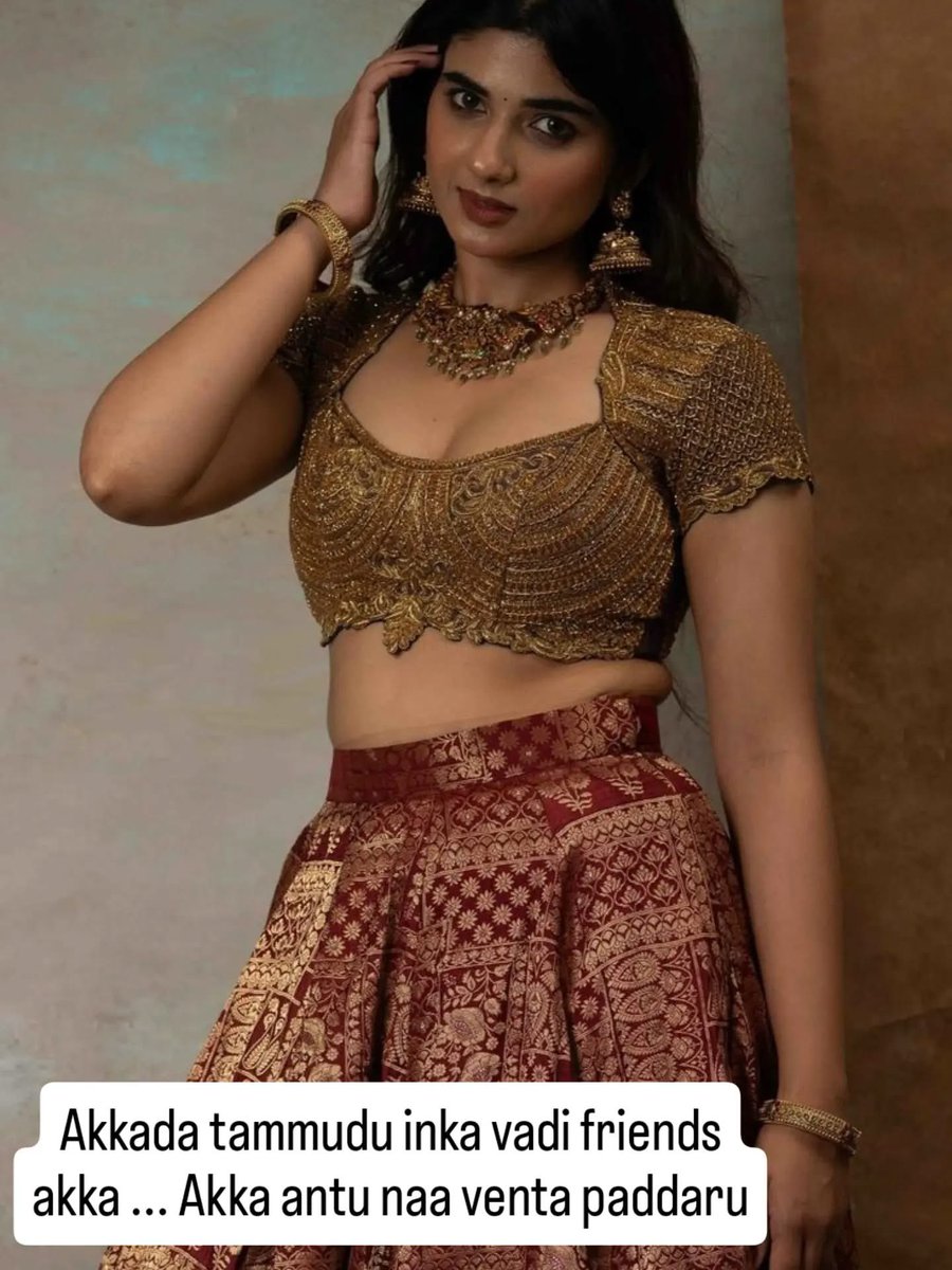 ShanayaGotti9's tweet photo. Bayata prema lopala kaamam ee kurrallaki. 

Modda lechinaventaney akkani ani kuda chudakunda vala korika tereydaka dengaru... https://t.co/FoqWTpxtnW