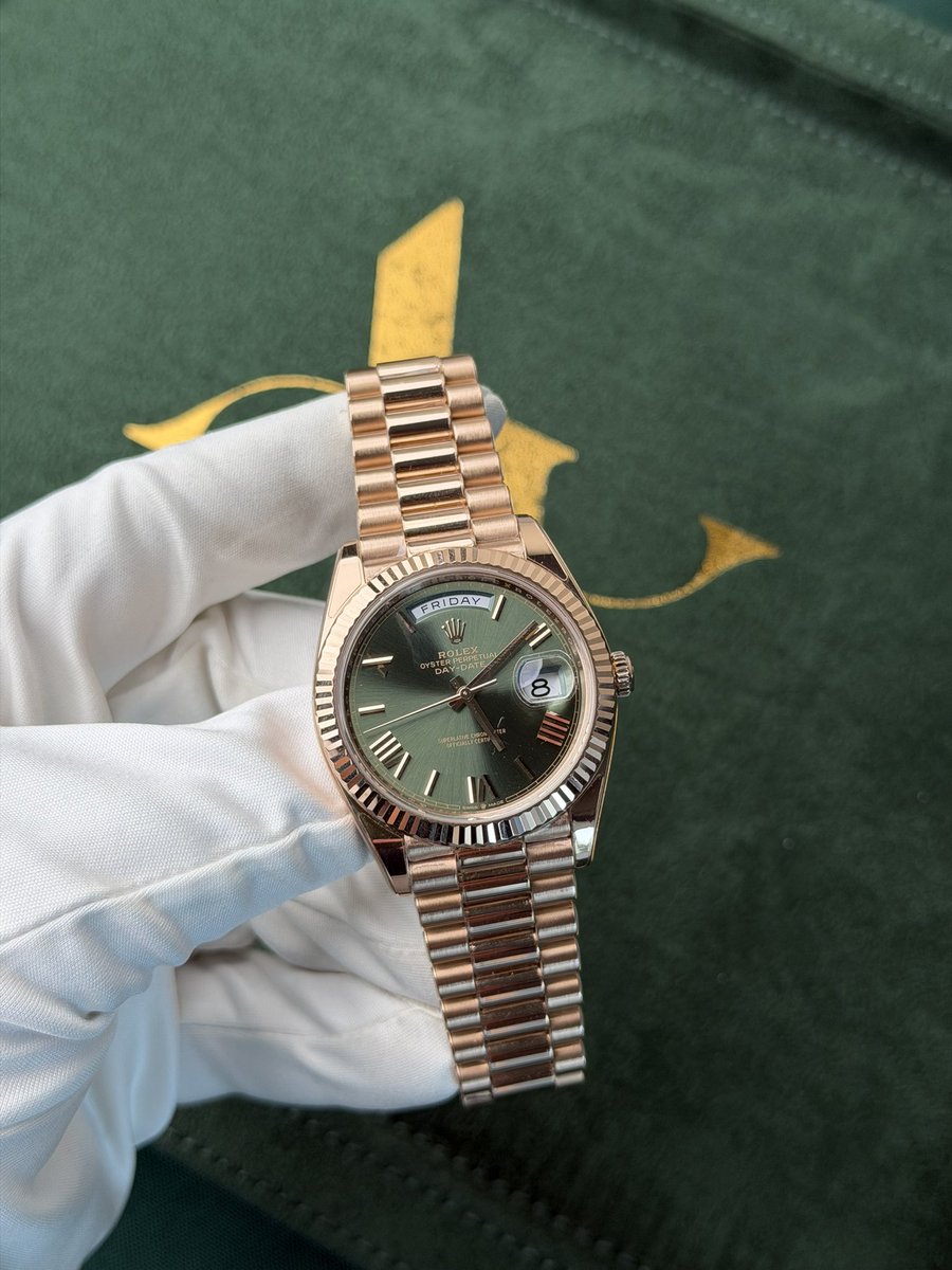 wristassist's tweet photo. What’s your daily go to ?

Available in stock. https://t.co/jBHYygQDDv