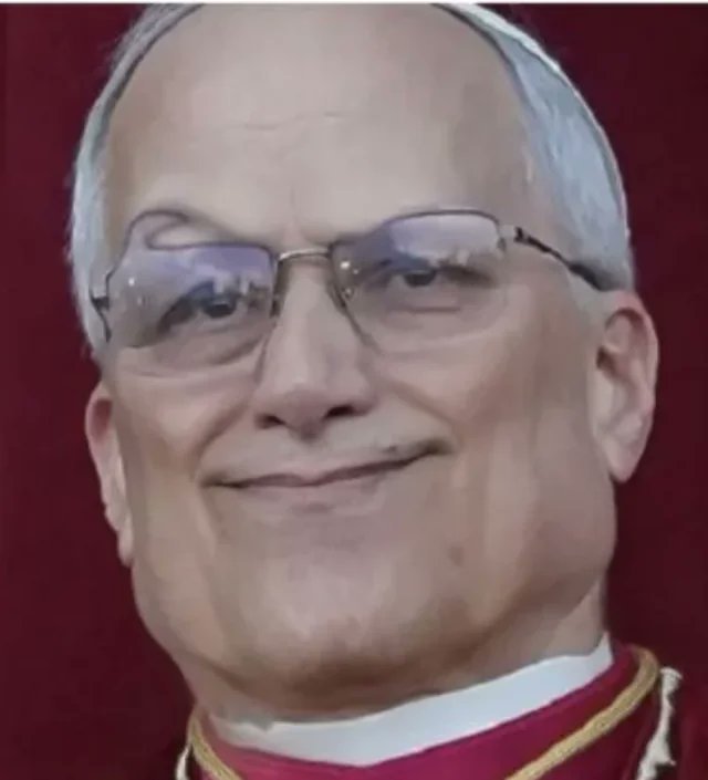 DocStrangelove2's tweet photo. >Pope declares AI cringe
>Chick-fil-A turns down their AI usage shortly after https://t.co/9SwHJkp9uE