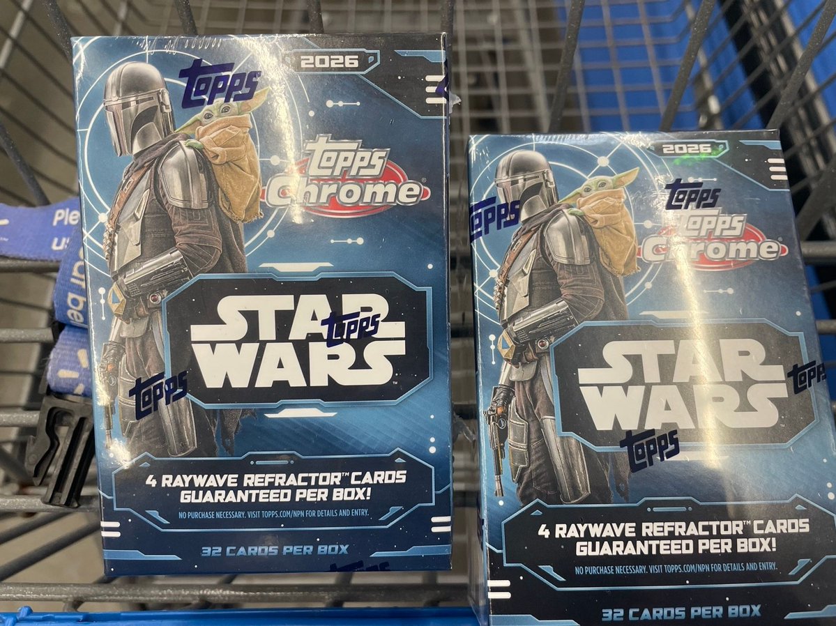 SWReactionsPod's tweet photo. Walmart for the win! Look for some pack rips soon! #Topps #StarWars #Chrome #TradingCards https://t.co/kDSNH9ROLr