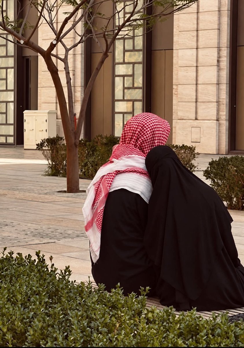 ElwesamHamdy's tweet photo. استقامه بدون زوجه صالحه 
في زمن تهاجمنا فيه الفتن من أصعب البلايا 
معاناه لايعلمها الا الله والعزاب https://t.co/AnS7Y7qsuY