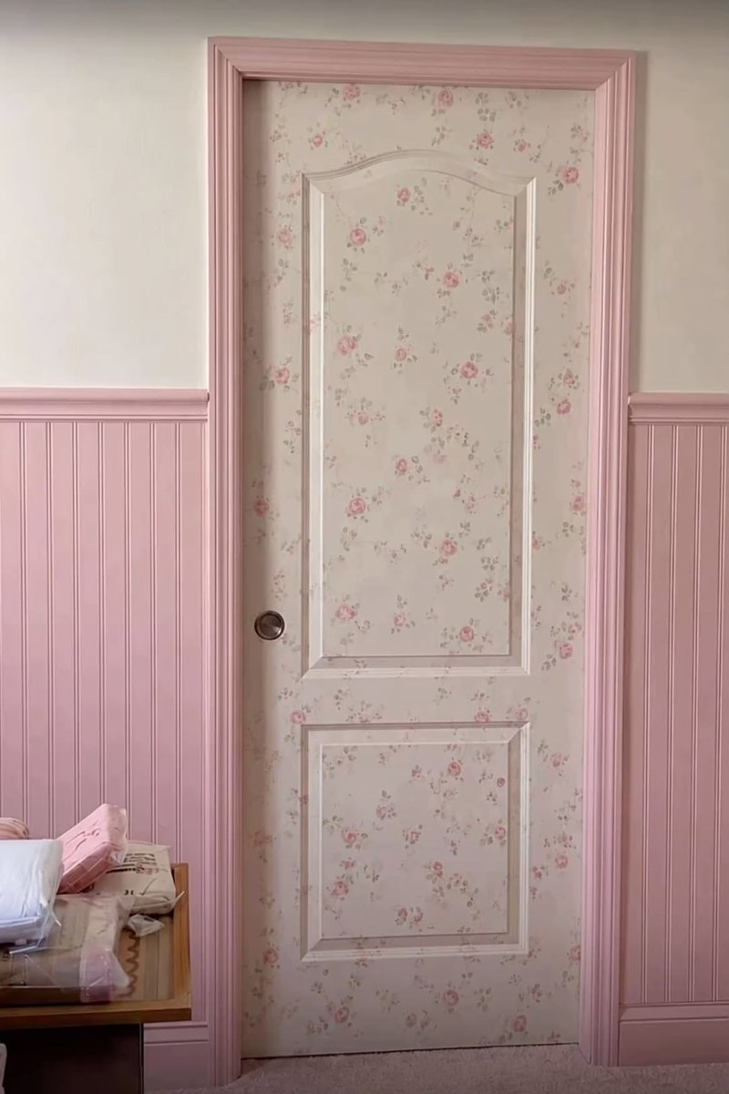 insperarise's tweet photo. floral door 🌷 https://t.co/dyplxbZtSs