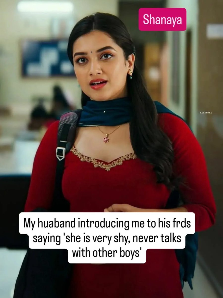 ShanayaGotti9's tweet photo. Aynaki pathivrathani urlo andarki lanjani... Naa gurinchi maa aynaki tappa urlo andarki telusu... Ayna mogudi kallu kappi bayata valatho veinchukuntey vachey kickey veru abba ... Taluchukunteyney 😽 puku varadai pongi potundhi 💦 https://t.co/l9w20etSCJ