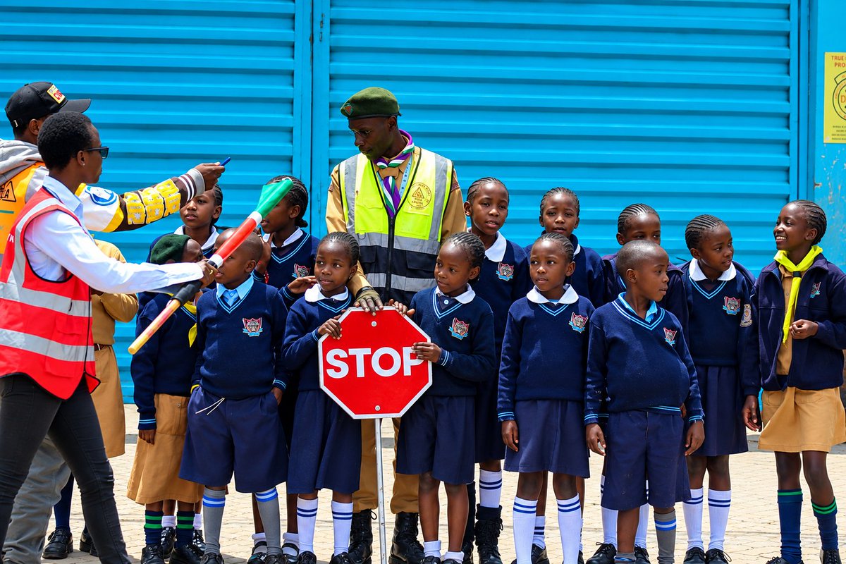 itcdigitalke's tweet photo. 🚸 DAY 1, DONE! STILL STANDING. STILL MAKING HISTORY.
28 hours. One mission. Safer school zones.
These are moments from Day 1 as Marvin Osigo continues his extraordinary Traffic Marshal challenge at Kinyanjui Road Primary & Junior School, Riruta.

Today is Day 2. Come see it for yourself.
Turn up. Witness the challenge. Be part of the story.
📍 Kinyanjui Road Primary & Junior School, Riruta
⏰ Today until 5PM

History is still being made. 🚸
#28HoursForSafeSchoolZones #MarvinOsigo #MrStop #iTCMedia #SchoolZoneSafety #RoadSafety #Riruta #Nairobi