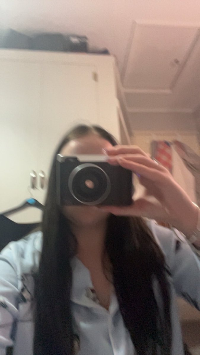 averagelexie tweet picture