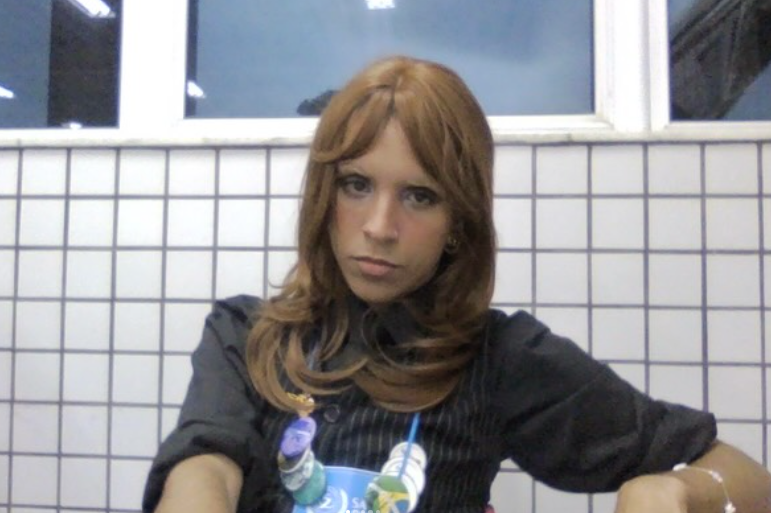 JustGabys_'s tweet photo. nasci LGBT
vou morrer sendo LGBT
mas me RECUSO a morrer por ser LGBT https://t.co/M3Gw8QoSP2