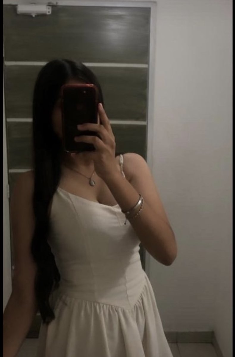 Nicolejaur7o's tweet photo. Voy a empezar a subir cosas normales, como esta foto, aunque también se ven bien https://t.co/vhTQJhN5xD